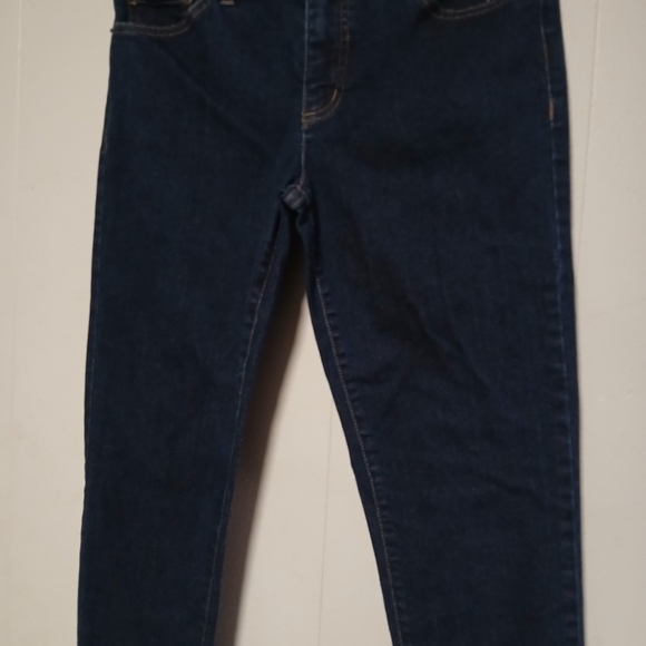 Lauren, Ralph Lauren ladies jeans size 4. Classic, skinny. - Picture 3 of 16
